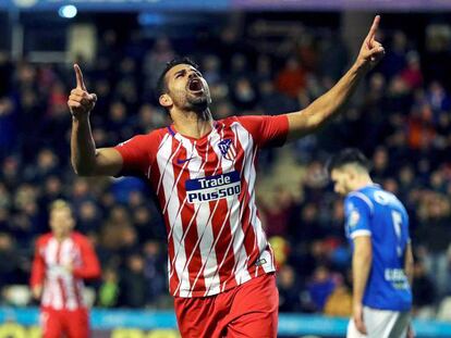 Diego Costa celebra su gol al Lleida. En vídeo, declaraciones de Diego Pablo Simeone, entrenador del Atlético de Madrid.