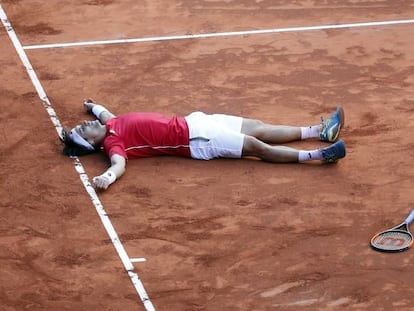 FOTO: Ferrer celebra el triunfo contra Kohschreiber, este domingo en Valencia. / VÍDEO: Fragmento del partido.