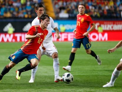 Odriozola se mide con Zuber y Rodríguez. En vídeo, declaraciones de Julen Lopetegui, seleccionador español.