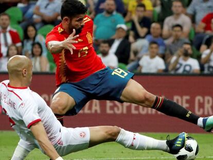 FOTO: Diego Costa, en la jugada del gol de España. / VÍDEO: Declaraciones de Lopetegui tras el partido.