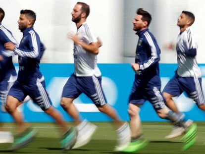 Argentina prepara el partido ante Croacia en Bronnitsy. En vídeo, declaraciones de Sampaoli, seleccionador argentino.