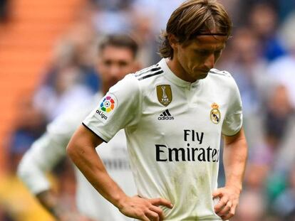 Luka Modric, durante el partido contra el Levante. En vídeo, declaraciones de Lucas Vázquez y Sergio Ramos tras el partido contra el Levante.