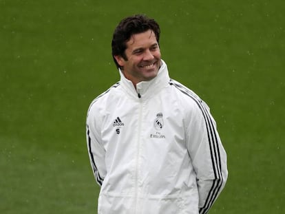 Primera sesión de Santiago Solari como primer entrenador del Madrid. En vídeo, el entrenamiento del Real Madrid con Solari como técnico.