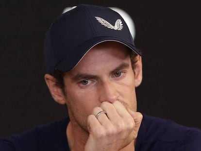 En vídeo, Andy Murray rompe a llorar al anunciar su retirada en la rueda de prensa en Melbourne.