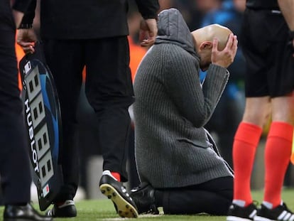 Guardiola se lamenta tras ser apeado por el Tottenham, este miércoles en Mánchester. En vídeo, sus declaraciones tras el encuentro.