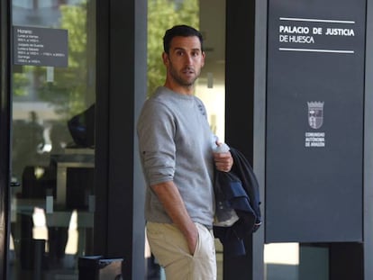 En vídeo, el jugador del Deportivo Íñigo López tras ser puesto en libertad con cargos.