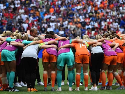 La piña de la selección holandesa antes de la final contra Estados Unidos.