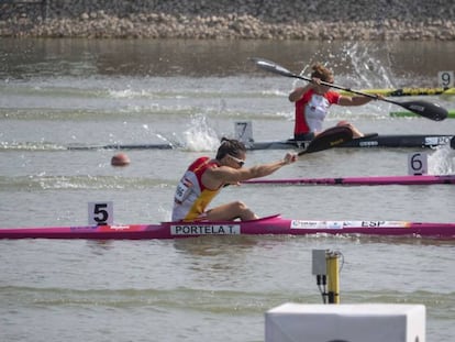 Teresa Portela, en la llegada del K1-200, donde fue tercera junto a la danesa Jorgensen. En vídeo, la reacción de Portela tras la medalla.