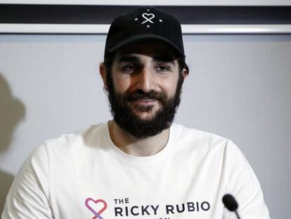 En vídeo, Ricky Rubio el miércoles en un hospital de Barcelona.