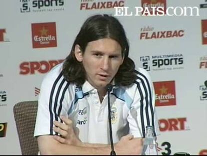 Leo Messi ha confirmado este jueves su decisión de jugar este verano con la selección argentina en los Juegos Olímpicos de Pekín. El delantero se perderá, por tanto, la ida de la previa de la Champions con el Barça, y probablemente también la vuelta