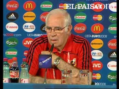 El seleccionador nacional, Luis Aragonés, afirmó en la rueda de prensa previa al partido que enfrentará esta noche a España contra Italia en las semifinales de la Eurocopa que tiene el convencimiento de que 'los jugadores van a morir en el campo', al tiempo que aseguró no tener decidido todavía el equipo titular.