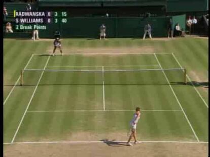 Wimbledon día nueve. Serena Williams pasó por encima de la polaca Agnieszka Radwansk