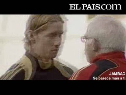 Destapamos el secreto del triunfo del conjunto de Luis Aragonés. A continuación, un repaso a los temas que Sergio Ramos y Reina popularizaron entre los jugadores del combinado nacional y que acabó conduciéndoles al éxito.