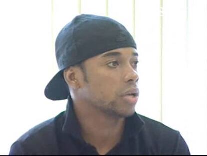 Robinho: "Estoy dispuesto a tirarme un año sin jugar"