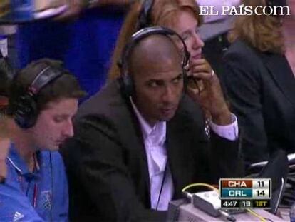 Tony Battie had 21 points, Mickael Pietrus scored 19, and the Orlando Magic beat the Charlotte Bobcats 98-73.