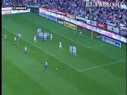 Partido loco y goles entre el Málaga y Sporting