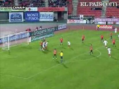 El Sevilla logra el asalto a Son Moix