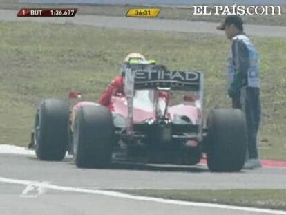 Gran Premio de China: Fernando Alonso rompe el motor