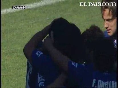 Polémico gol milagroso de Bermejo