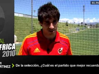 EL PAÍS habla con los jugadores de la selección española durante su concentración para el Mundial de fútbol de Sudáfrica 2010. Todo sobre el <strong><a href="http://www.elpais.com/deportes/futbol/mundial/">Mundial de Fútbol</a></strong>