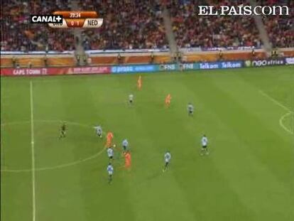 Holanda vence a Uruguay y logra el pase a la final de Mundial. Sneijder y Robben guian a La 'oranje'. <strong>Resúmenes y goles: <a href="http://www.elpais.com/deportes/futbol/mundial/videos/">Vídeos Mundial 2010</a></strong>