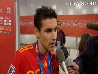 El jugador de la selección española de fútbol, Jesús Navas, quiso hacer un homenaje al jugador fallecido Dani Jarque al asegurar tras hacer historia al ganar la final del Mundial de Sudáfrica contra Holanda en el estadio Soccer City de Johannesburgo (Sudáfrica), en honor al fallecido Dani Jarque que los jugadores de 'La Roja' "siempre le tienen presente". "Es un jugador que nos ha hecho muy felices a todos y se lo merece", añadió. "Lo que nos pide el mister es llegar con velocidad arriba y es lo que hemos intentado", sentenció. <strong><a href="http://www.elpais.com/deportes/futbol/mundial/">España Campeona del Mundial de Fútbol 2010</a></strong>