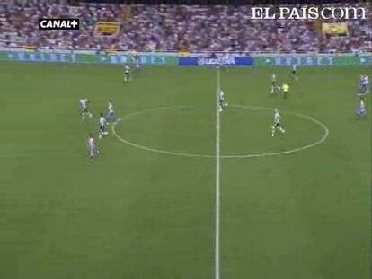 Un cabezazo picado de Aduriz empata un partido dominado en el primer tiempo por el Atlético.<strong><a href="http://www.elpais.com/buscar/liga-bbva/videos">Vídeos de la Liga BBVA</a></strong>