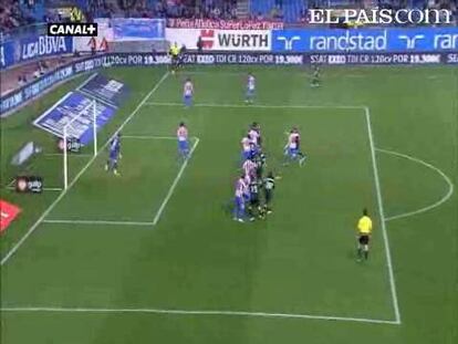 Dos chispazos del argentino, Agüero, dan un balsámico triunfo al Atlético ante el Deportivo. <strong><a href="http://www.elpais.com/buscar/liga-bbva/videos">Vídeos de la Liga BBVA</a></strong>