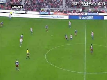 El Sporting salva un punto al final frente a un Levante que tiró de experiencia y de Caicedo. <strong><a href="http://www.elpais.com/buscar/liga-bbva/videos">Vídeos de la Liga BBVA</a></strong>