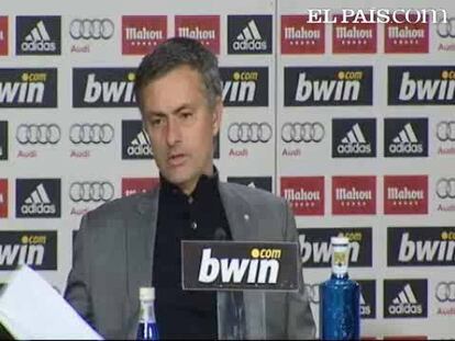 Mourinho: "Quiero que la gente defienda a mi equipo, no siempre yo"