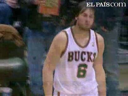 El reserva Richard Hamilton volvió a la competición para anotar 15 puntos que, unidos a los 20 de Tracy McGrady, ayudaron a los Pistons de Detroit a imponerse por 78-89 a los Bucks <strong><a href="http://www.elpais.com/buscar/nba/videos">Vídeos de la NBA</a></strong> 