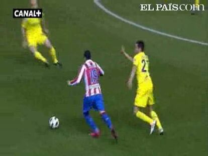 Ante un apático Villarreal, Reyes y Forlán lideran al Atlético en su primer triunfo del año en el Calderón. <strong><a href="http://www.elpais.com/buscar/liga-bbva/videos">Vídeos de la Liga BBVA</a></strong>