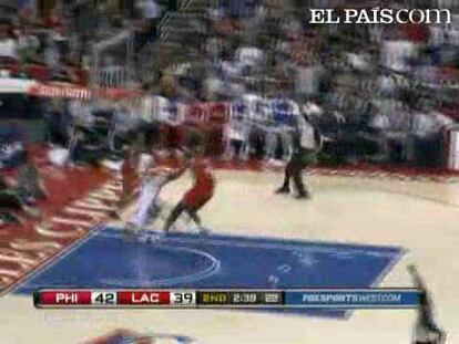CLIPPERS 94 - SIXERS 104.