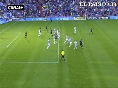 El Valladolid supera la resistencia del Elche en un duelo sin espacios. <strong><a href="http://www.elpais.com/buscar/liga-adelante/videos">Vídeos de la Liga Adelante</a></strong>