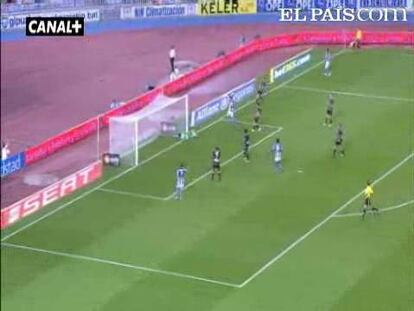 La Real Sociedad vence al Granada con un centro de Estrada que se convirtió en gol. <strong><a href="http://www.elpais.com/buscar/liga-bbva/videos">Vídeos de la Liga BBVA</a></strong>