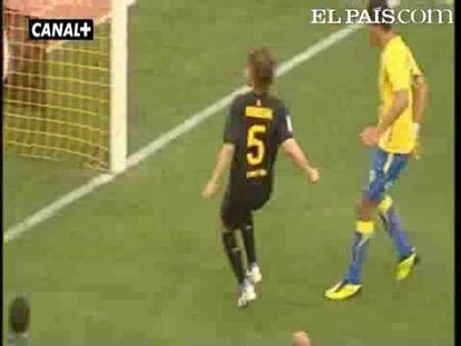 Las Palmas, 3 - Barcelona B, 1