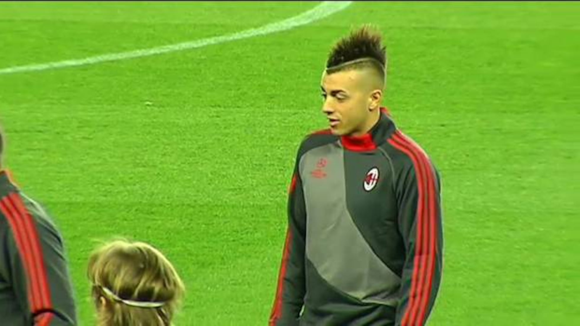 Futbolista de los pies a la cresta Champions EL PAÍS