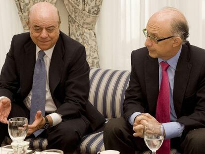 Las comunidades autónomas registran un déficit del 0,27% hasta abril