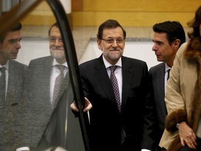 Rajoy, Soria y Botella acuden a la inauguración de la feria de turismo.