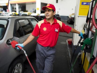 Argentina tacha de conspirador al presidente de la petrolera Shell