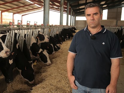 “Producir un litro de leche me cuesta 37 céntimos y me lo compran a 30”