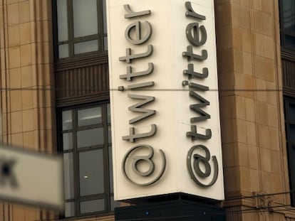 Domingo de éxodo en Twitter: cuatro ejecutivos abandonan la empresa