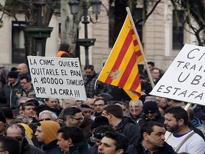 Video: Taxi drivers and their families protest in Madrid on Thursday.