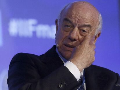 El presidente del BBVA, Francisco González, durante la reunión de primavera del Institute of International Finance (IIF).