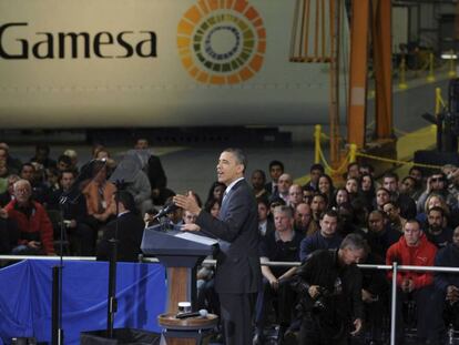 El presidente Obama durante su visita en 2011 a la planta de Gamesa en Pensilvania.