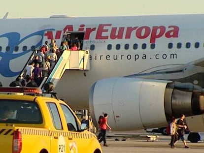 Embarque en un avión de Air Europa.