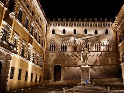 La sede del Monte dei Paschi en Siena (Italia).