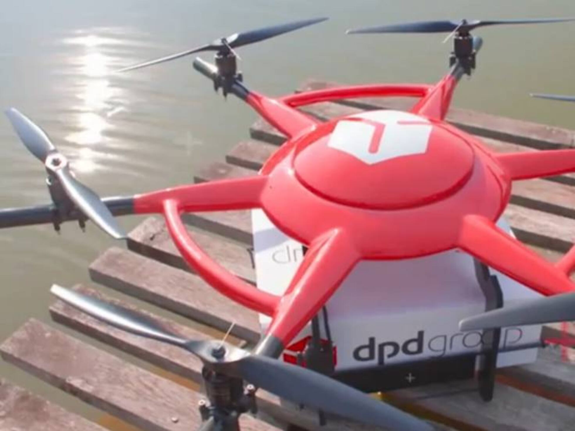 Transporte Reparto Con Drones Drones: Seur Presenta En París Un