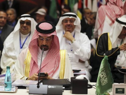 El ministro del Petróleo saudí, Khaled al-Faleh, el miércoles en Argel.