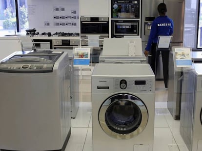 Lavadoras Samsung en una tienda de Johannesburg.